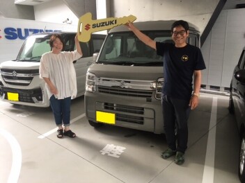 エブリイバン　ご納車おめでとうございます